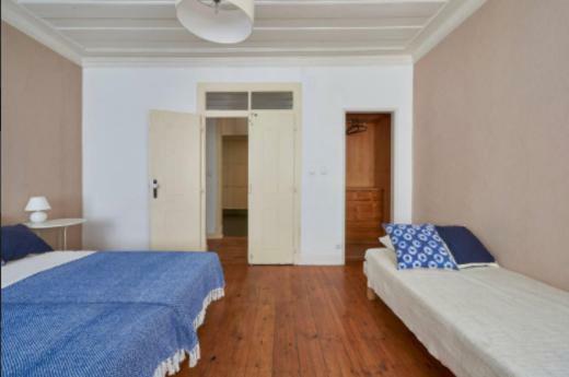 Stunning Apartment Near Chiado Lissabon Exterior foto